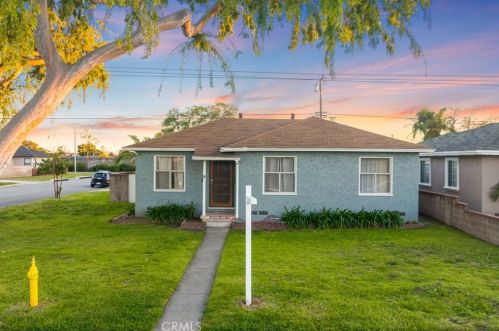 9450 Borson St, Downey, CA 90242-4819