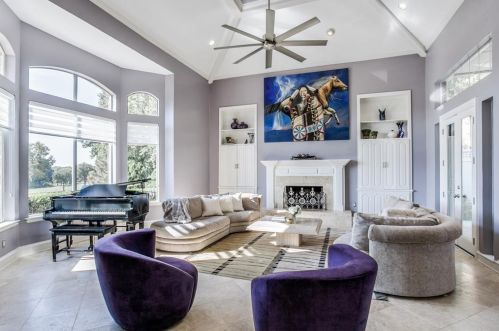 6745 Country Club Cir, Dallas TX  75214-4021 exterior