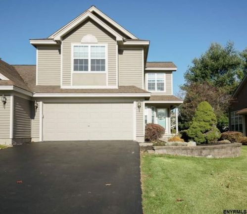 3 Wesley Pl, Reidsville, NY 12186-9211