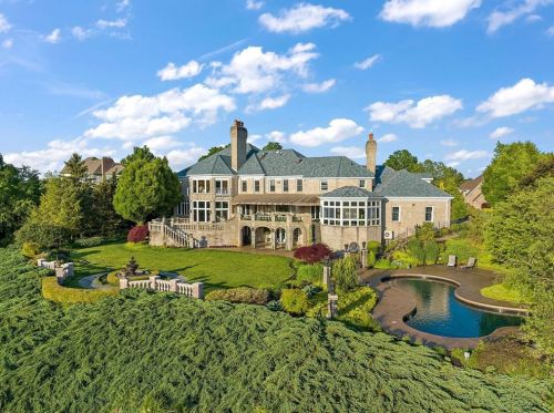 424 Heights Dr, Gibsonia, PA 15044-6031