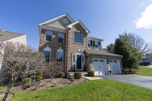 144 Stony Brook Rd, Fishkill, NY 12524-2986