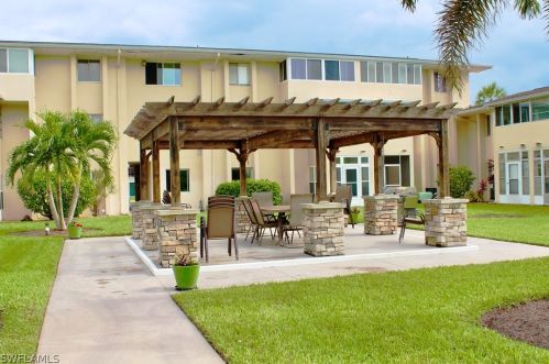 331 Joel Blvd, Lehigh Acres, FL 33936-5270