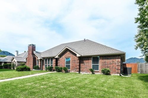 6709 Laramie Dr, Plano TX  75023-1818 exterior