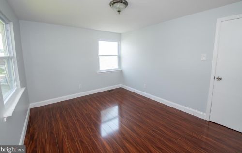 1865 Greymont St, Philadelphia PA  19116-3829 exterior