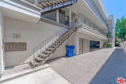 11264 Morrison St, North Hollywood, CA 91601-4482