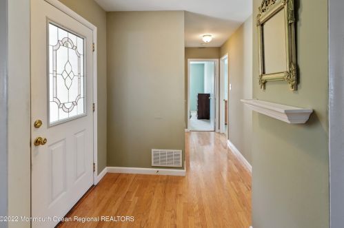 57 Tony Ct, Bricktown, NJ 08724-2454