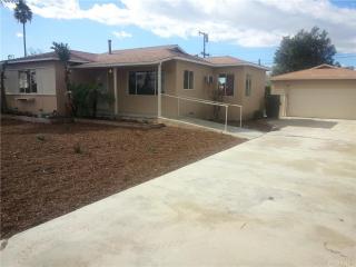 8348 Maple Ave, Fontana, CA 92335-3727