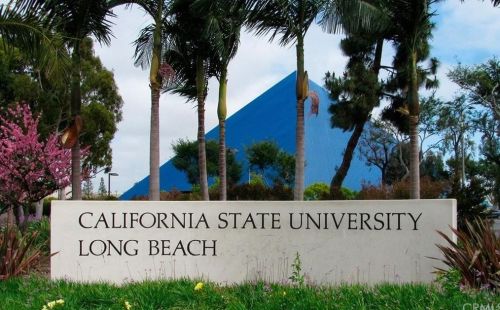 4561 Adenmoor Ave, Lakewood CA  90713-2515 exterior