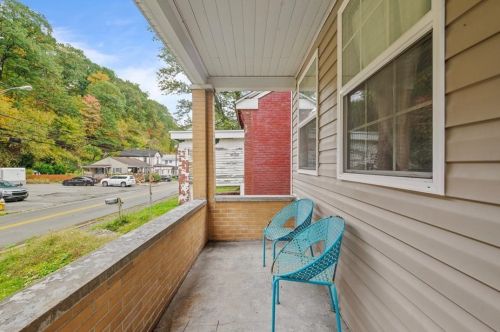 3364 Spring Garden Rd, Pittsburgh PA  15212-1254 exterior