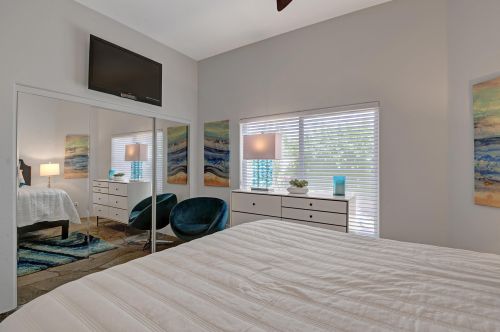 88 Kavenish Dr, Rancho Mirage CA  92270-3247 exterior