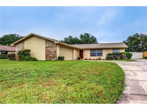 1527 Skyline Dr, Kissimmee, FL 34744-6687