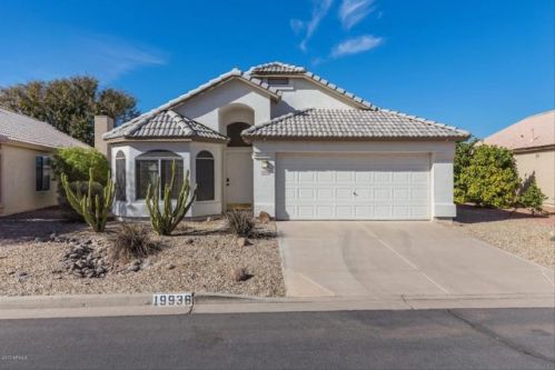 19936 Coyote Lakes Pkwy, Sun City, AZ 85378-2626