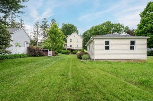 76 Main St, Terryville, CT 06786-5318