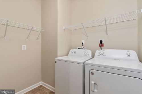 185 Denison St, Fredericksburg VA  22406-5459 exterior