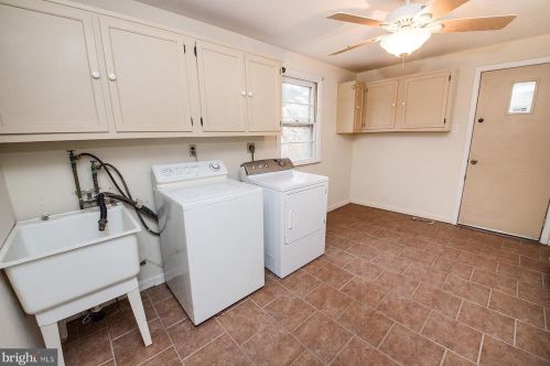 11 Galena Ct, Southampton PA  18966-1125 exterior