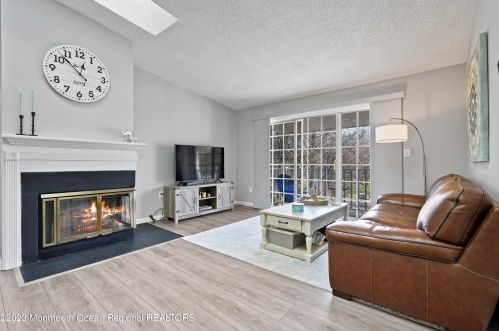 76 Players Cir, Tinton Falls NJ  07724-3810 exterior