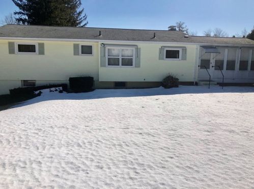 15 Westchester Dr, Auburn MA  01501-2926 exterior