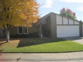6860 Sandrock Way, Sacramento, CA 95828-3918