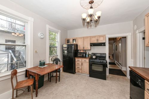 3115 Brisbane Ave, Milwaukee WI 53207-2605 exterior