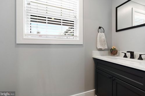 1046 Horsham Rd, Prospectville PA  19002-1111 exterior