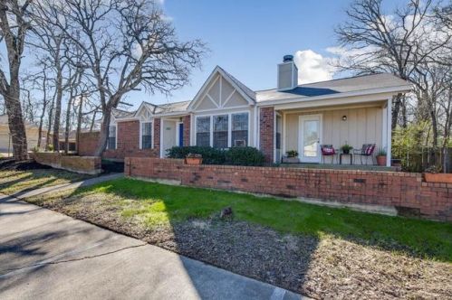 1911 Wilderland Cir, Bryan, TX 77807-4811