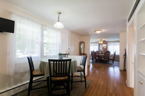 19 Casey Dr, Middletown RI  02842-6224 exterior