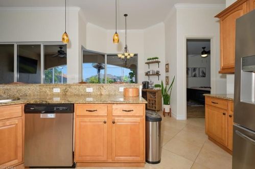 1121 1 Ter, Cape Coral FL  33991-1591 exterior