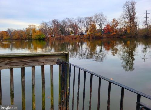 20 Kendall Blvd, Camden NJ  08107-1512 exterior