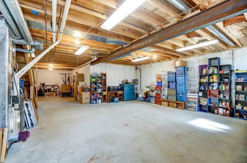 2593 Karok Dr, London OH  43140-9021 exterior