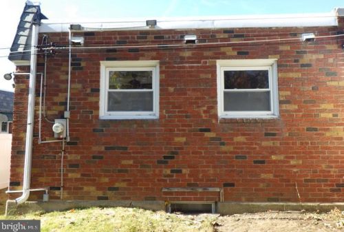 1006 12th Ave, Prospect Park PA  19076-2021 exterior