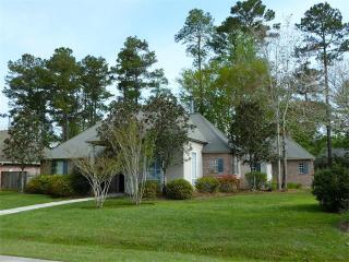1787 Logan Ln, Mandeville LA  70448-7555 exterior
