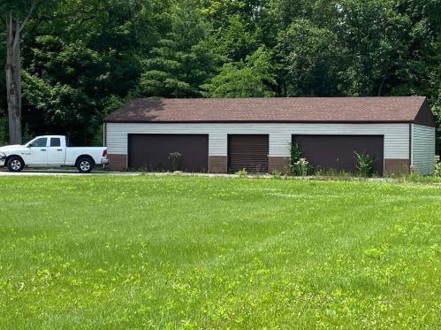 7761 Miller Ln, Hobart, IN 46342-6777