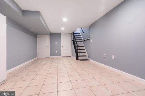 2426 Hicks St, Philadelphia PA  19145-4405 exterior