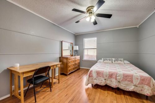 1013 Greenbend Dr, Denton TX  76210-8677 exterior