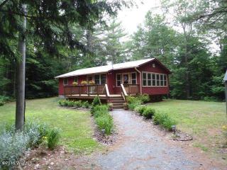 113 Bell Brook Rd, Hadley, NY 12835-2812