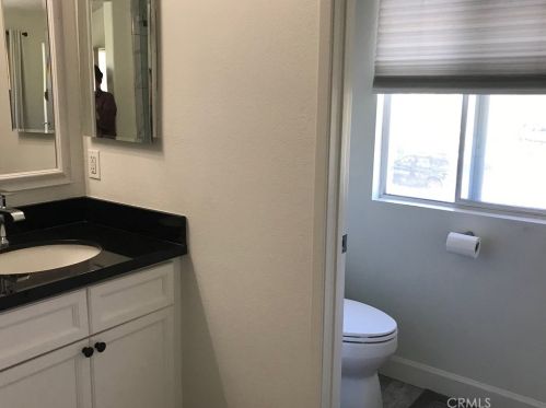 30422 Daisy Ct, Santa Clarita CA  91384-3779 exterior