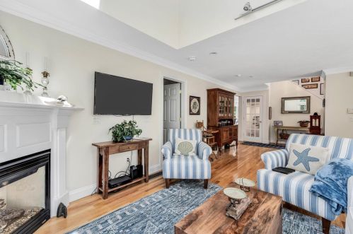 26 Gold Leaf Ln, Mashpee MA 02649-3556 exterior