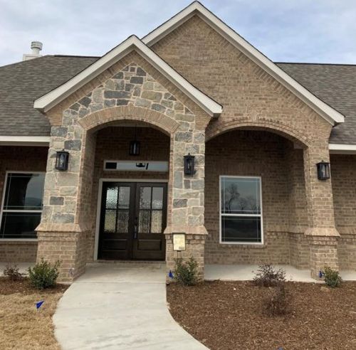 7081 Veal Station Rd, Weatherford, TX 76085-3897