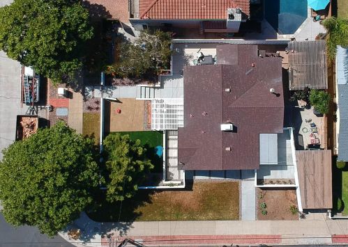 1704 Ebers St, San Diego CA  92107-3504 exterior