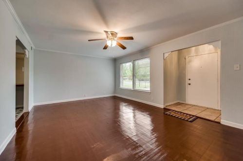 615 Belt Line Rd, Richardson TX  75080-5851 exterior