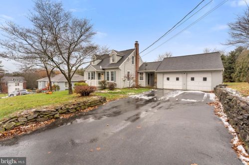 2316 Northwood Ave, Easton, PA 18045-2241