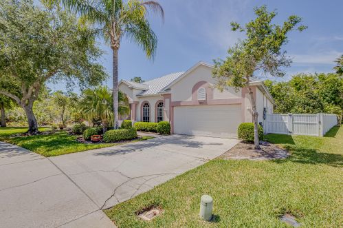 943 Carriage Hill Rd, Melbourne FL  32940-6416 exterior