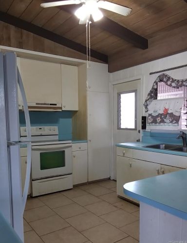 1616 Anakole Pl, Pearl City HI  96782-2001 exterior