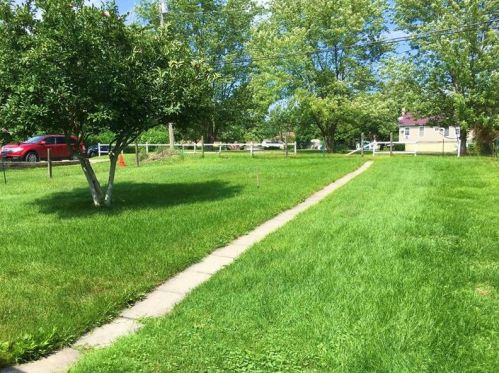 805 John St, Langeloth, PA 15054-1109