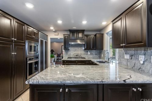 3571 Julian Ave, Long Beach CA  90808-3111 exterior