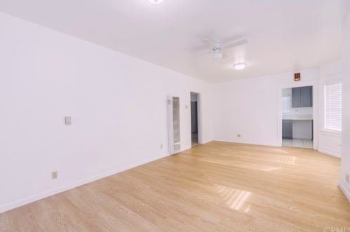 1724 Lemon Ave, Long Beach CA 90813-2117 exterior