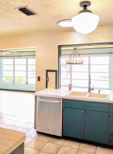 3719 Floramar Ter, New Port Richey FL  34652-3100 exterior