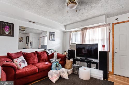 114 Rose Ln, New Castle DE  19720-2143 exterior