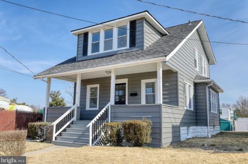 1 Atlantic Ave, Barrington, NJ 08007-1107
