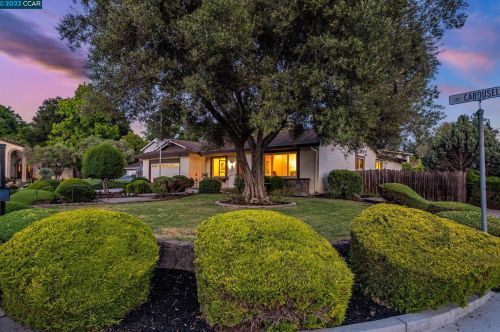 1 Carousel Ct, San Ramon CA  94583-1707 exterior